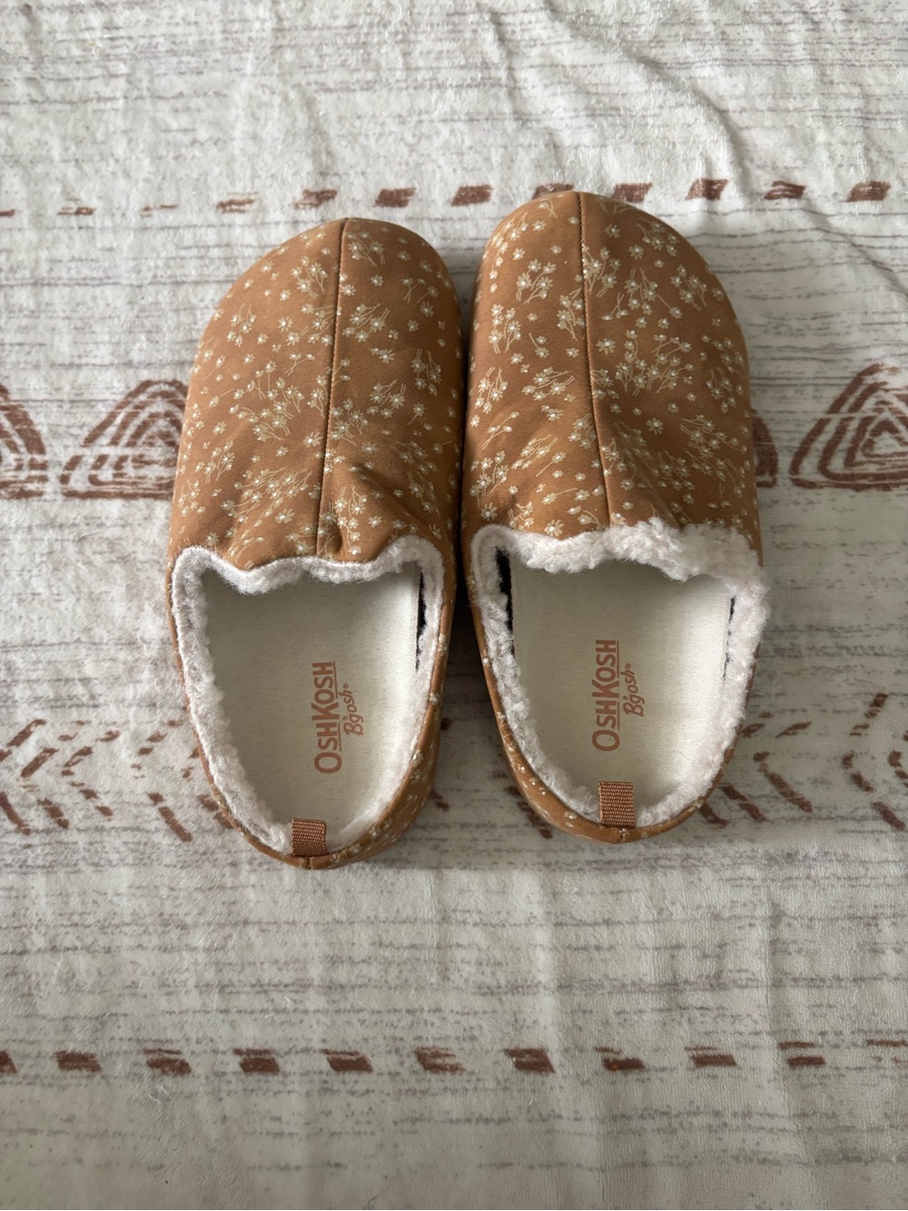 OshKosh B'gosh Cozy Floral Slip-On Slippers - Rust